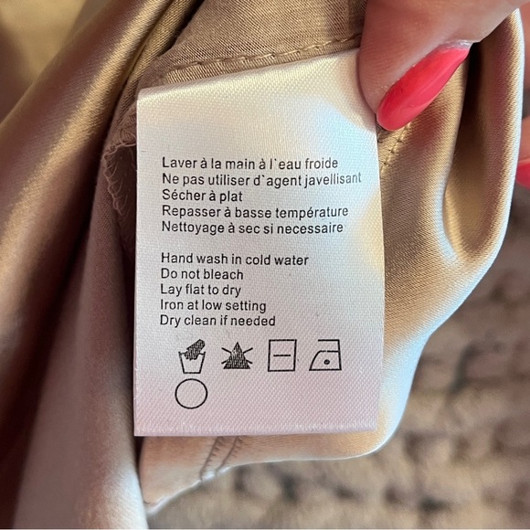 Charlies B Satin Look Jersey Knit Top Truffle Color Size Small NWT - Picture 13 of 16